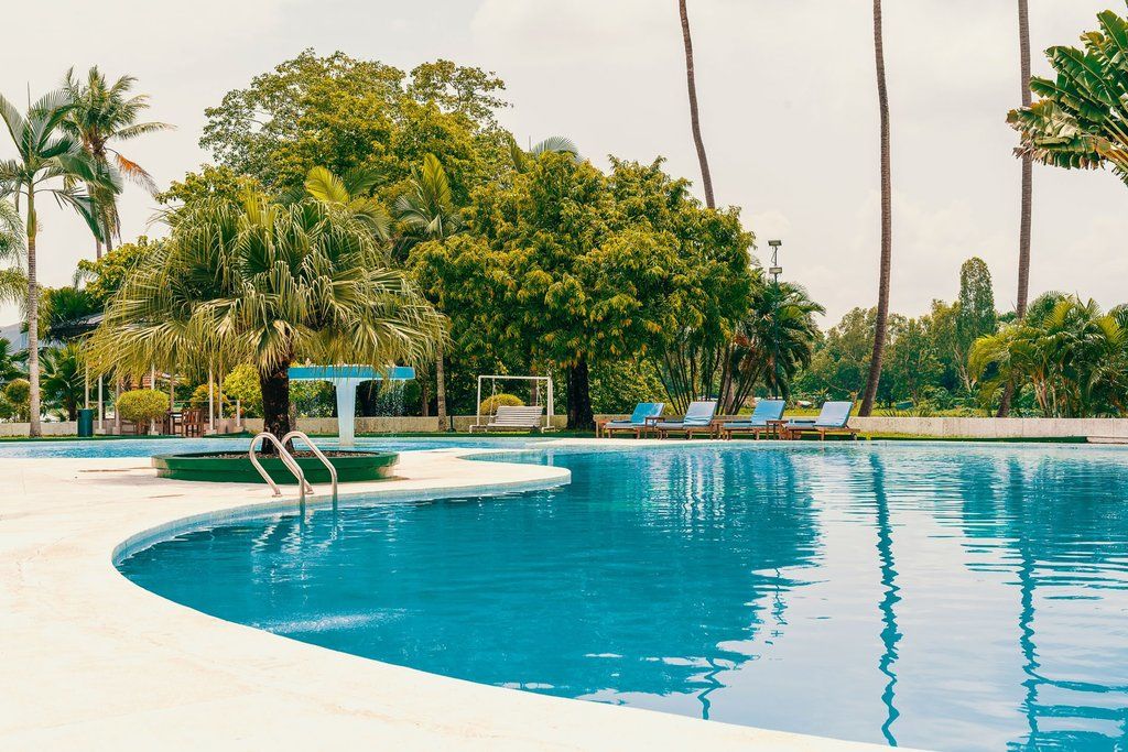 Inya Lake Hotel Yangon Exterior photo